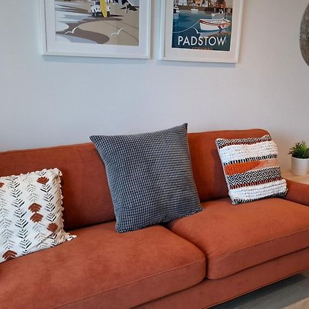 Saltwater Suites At Fistral New Quay Exteriör bild