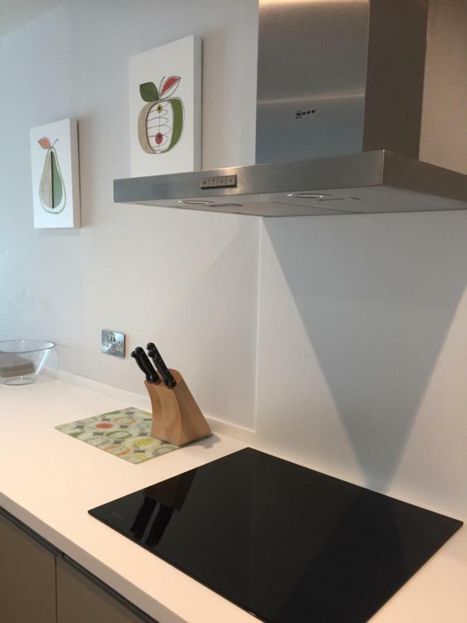 Saltwater Suites At Fistral New Quay Exteriör bild